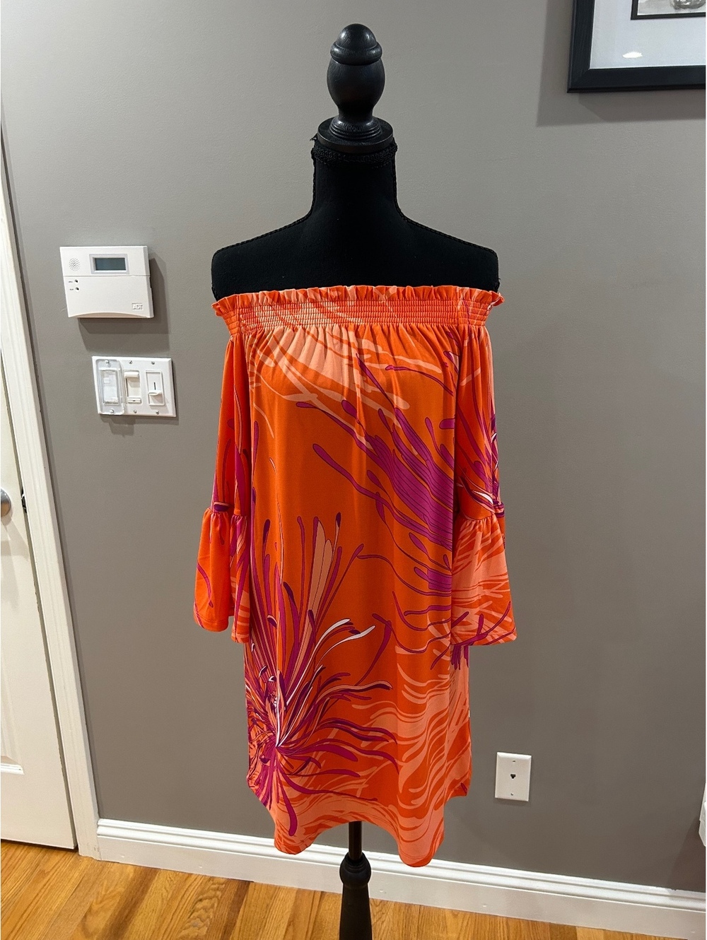 Trina Turk Off The Shoulder Mini Floral Dress Size Small New with Tags